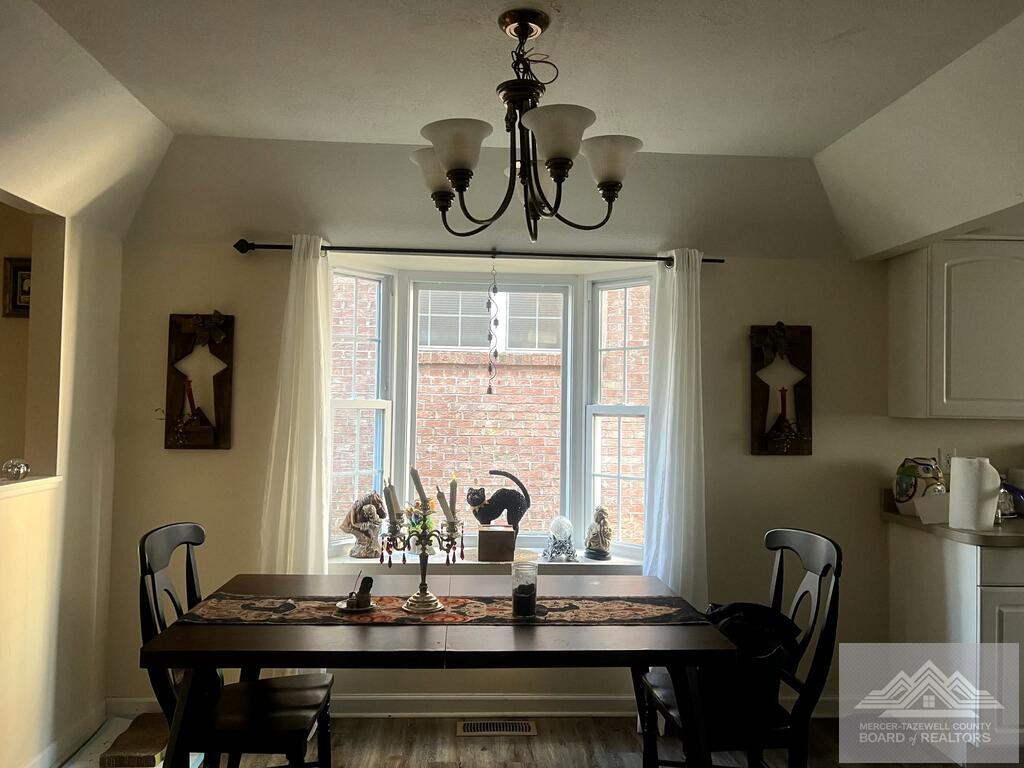 Burgess St, Princeton, WV 24740 #1