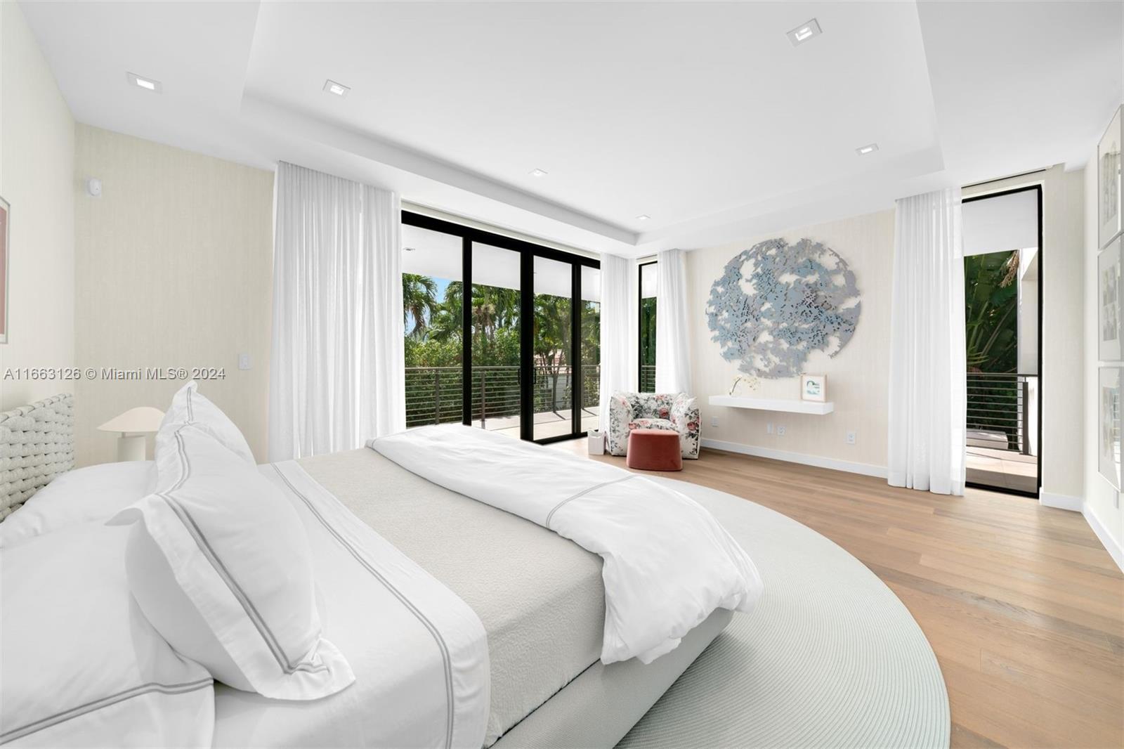 5327 N Bay Rd, Miami Beach, Florida, 33140, United States, 5 Bedrooms Bedrooms, ,7 BathroomsBathrooms,Residential,For Sale,5327 N Bay Rd,1616674