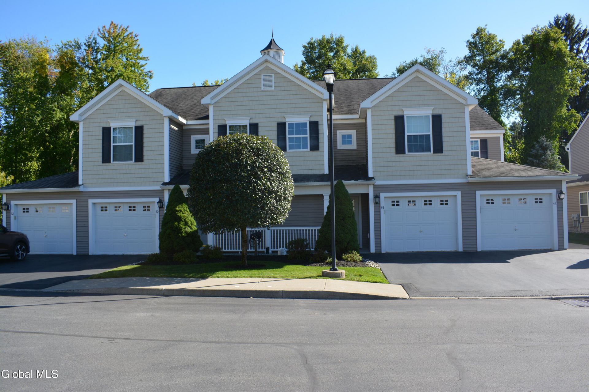Treasures Pl, Queensbury, NY 12804