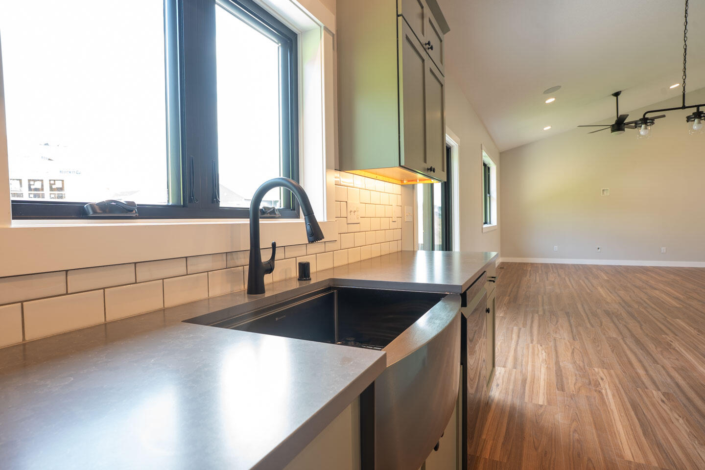 Holmen, Wisconsin, 54636, United States, 5 Bedrooms Bedrooms, ,3 BathroomsBathrooms,Residential,For Sale,1986316