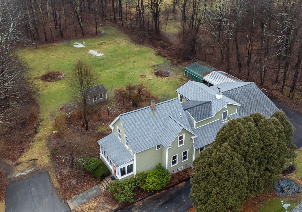 Milford, New Hampshire, 03055, United States, 4 Bedrooms Bedrooms, ,3 BathroomsBathrooms,Residential,For Sale,1862014