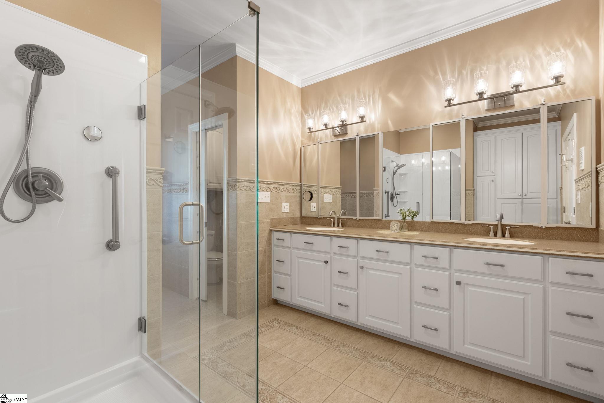 Boiling Springs, South Carolina, 29316, United States, 4 Bedrooms Bedrooms, ,4 BathroomsBathrooms,Residential,For Sale,1989234