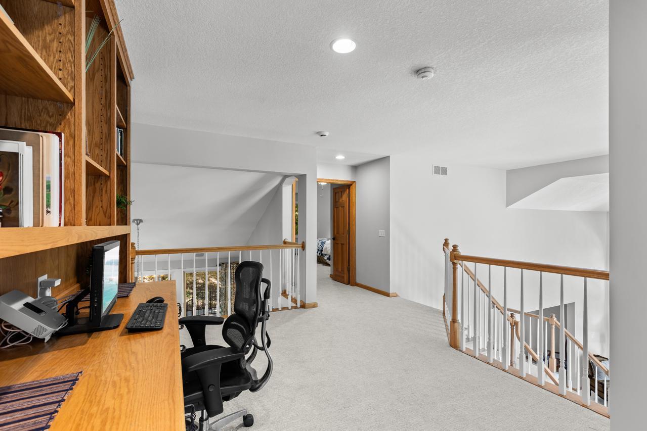 Chanhassen, Minnesota, 55317, United States, 5 Bedrooms Bedrooms, ,3 BathroomsBathrooms,Residential,For Sale,1926226