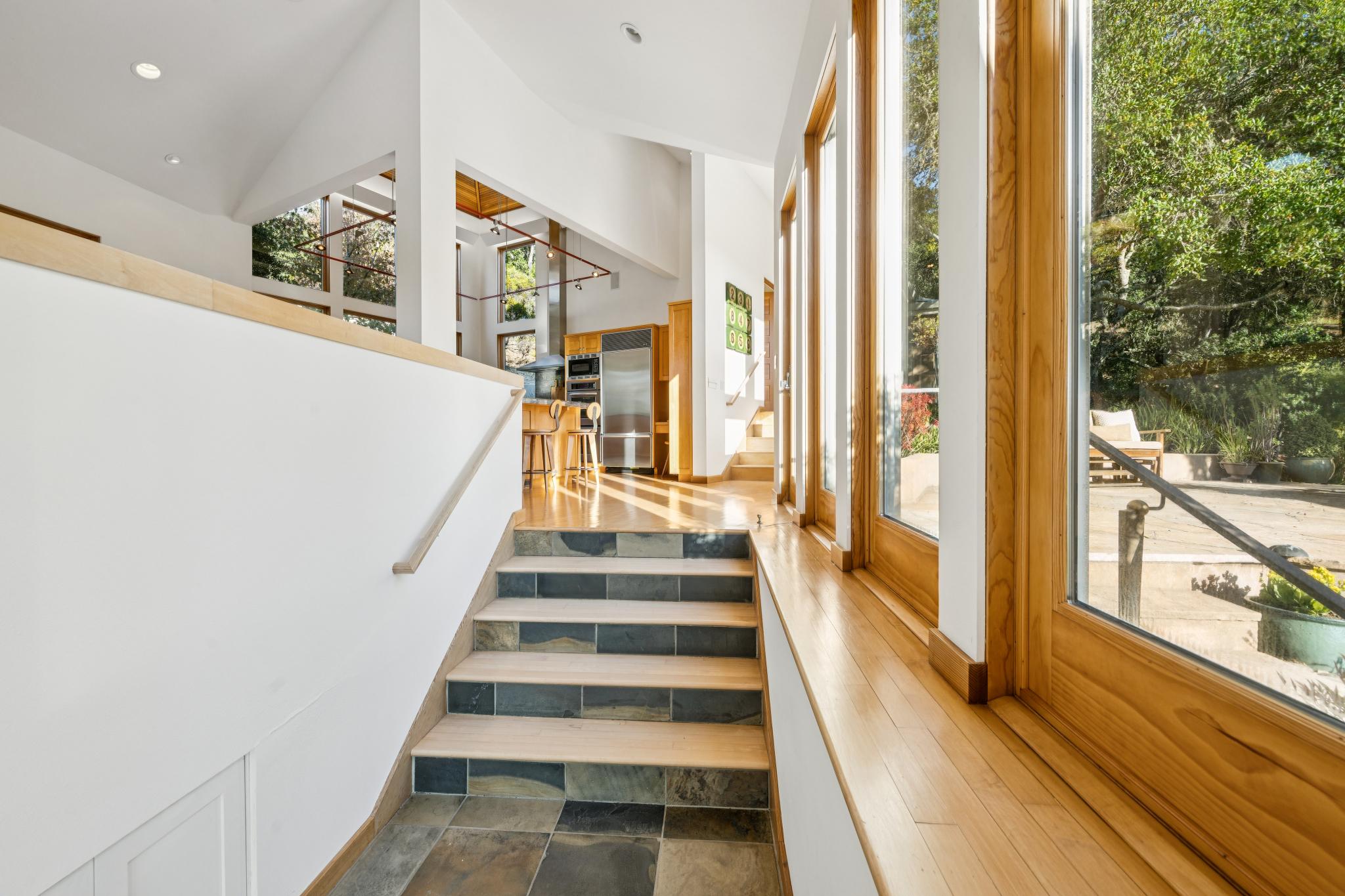  10300 Slattery Road - 物件實景