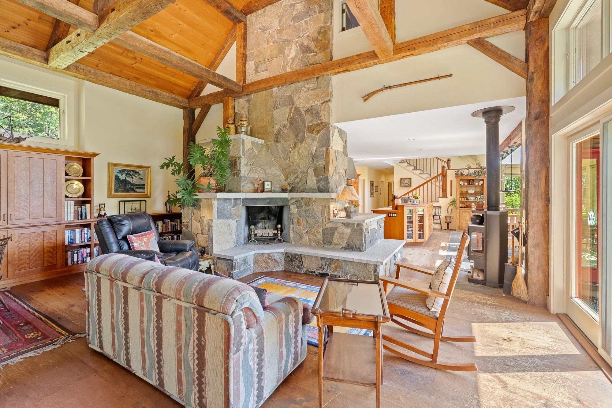 Orford, New Hampshire, 03777, United States, 3 Bedrooms Bedrooms, ,3 BathroomsBathrooms,Residential,For Sale,1908453