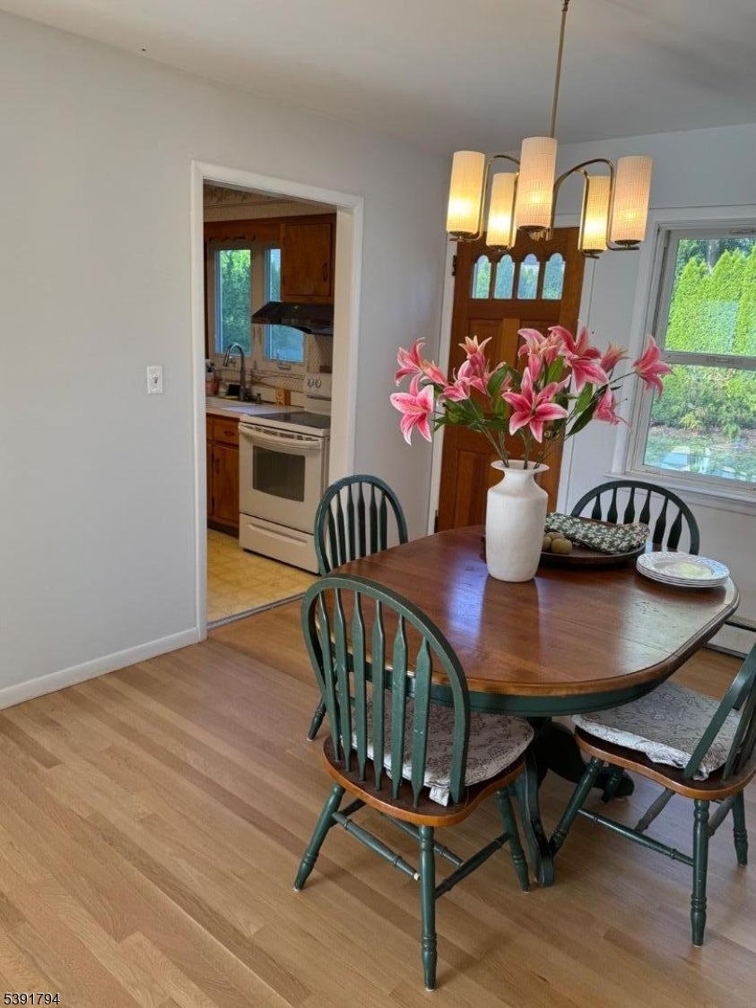 Nutley Twp., New Jersey, 07110, United States, 2 Bedrooms Bedrooms, ,1 BathroomBathrooms,Residential,For Sale,1980042