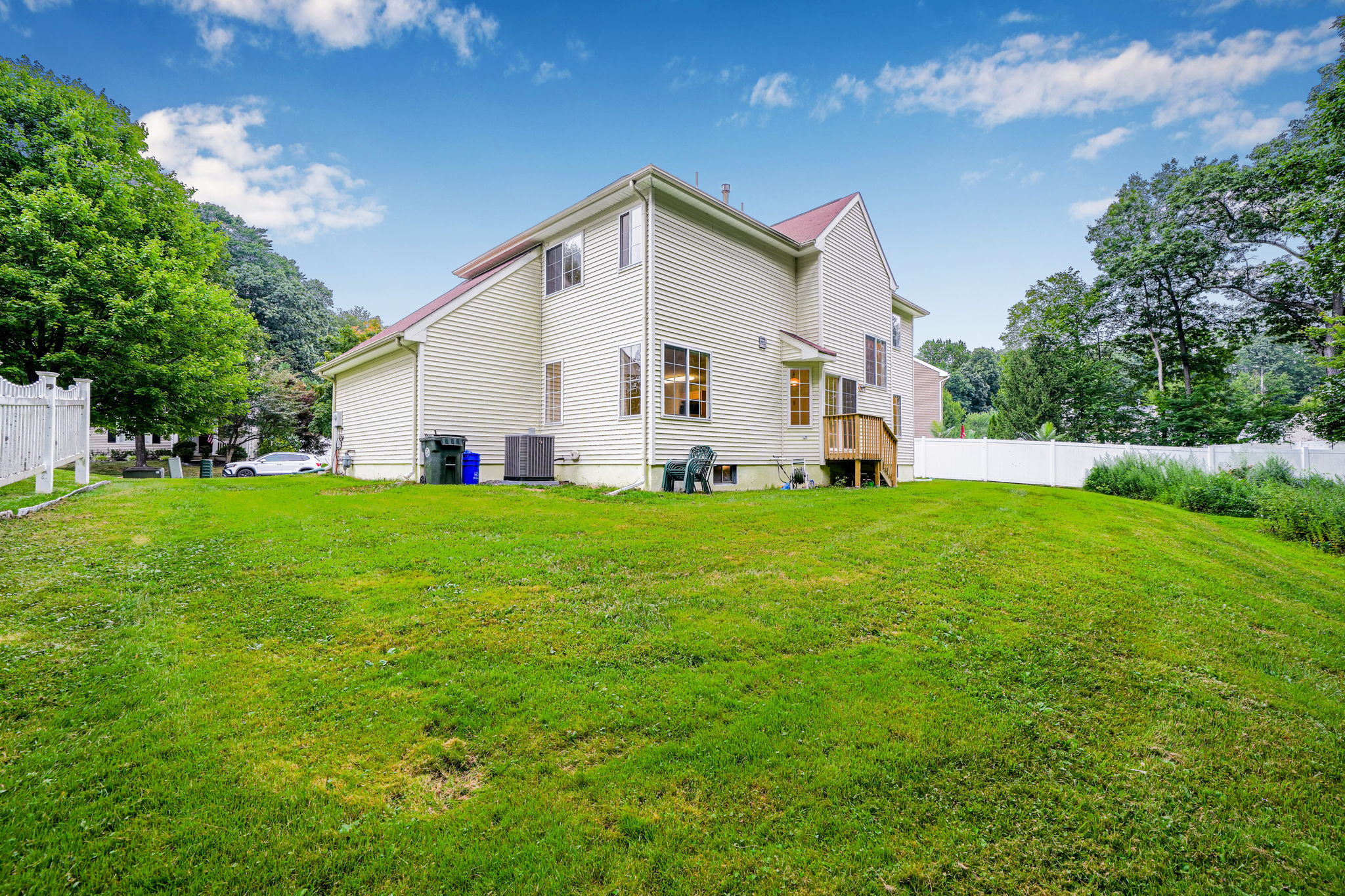 Mount Olive Township, New Jersey, 07828, United States, 4 Bedrooms Bedrooms, ,3 BathroomsBathrooms,Residential,For Sale,1976340