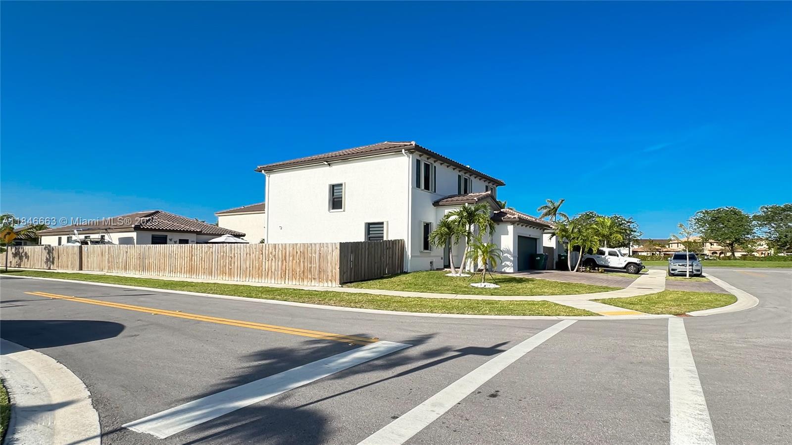 Homestead, Florida, 33032, United States, 5 Bedrooms Bedrooms, ,3 BathroomsBathrooms,Residential,For Sale,1900926