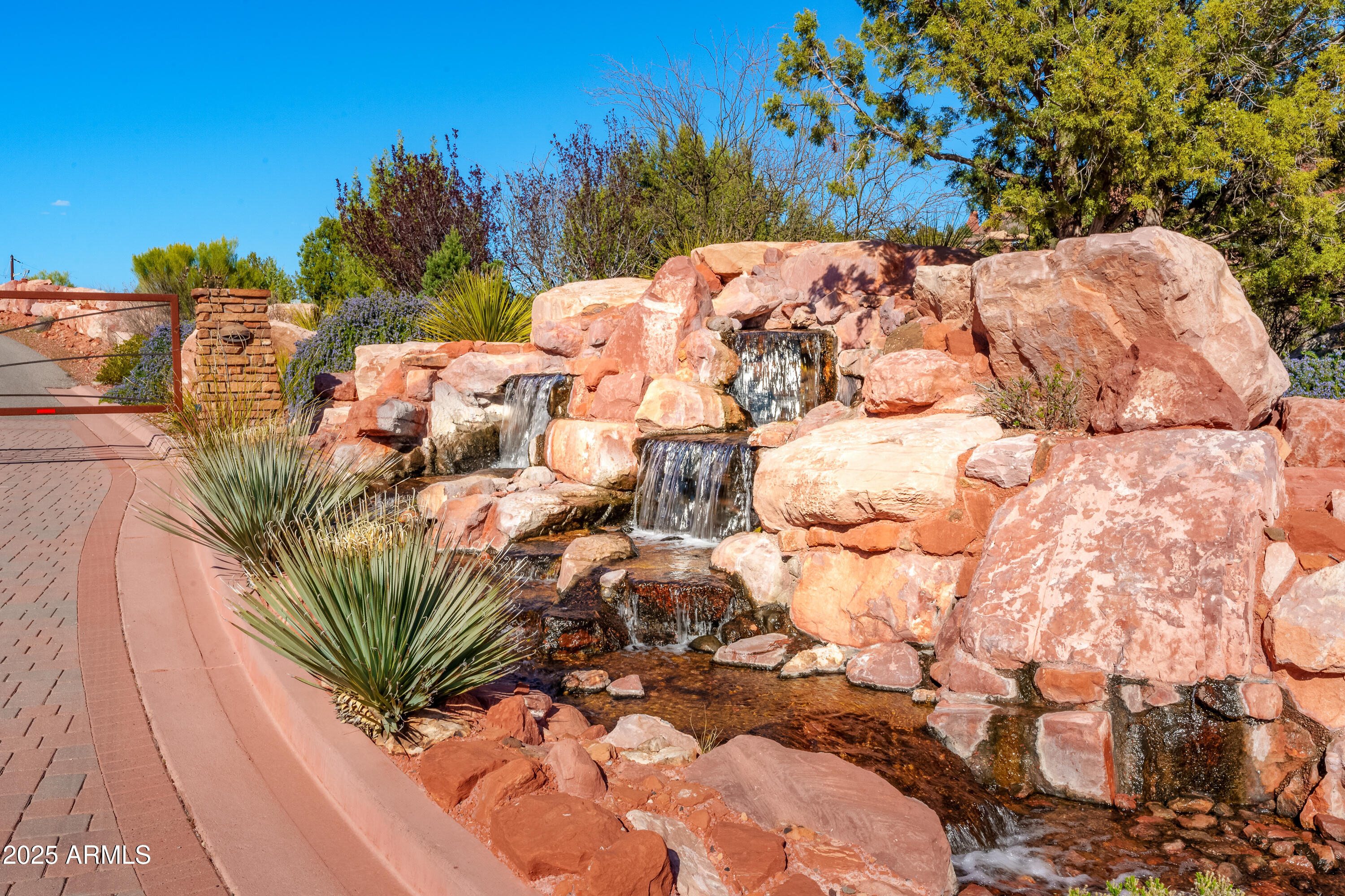 Sedona, Arizona, 86336, United States, ,Land,For Sale,1919609