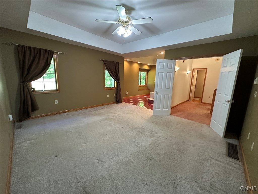 Oswego, New York, 13126, United States, 4 Bedrooms Bedrooms, ,3 BathroomsBathrooms,Residential,For Sale,1899451