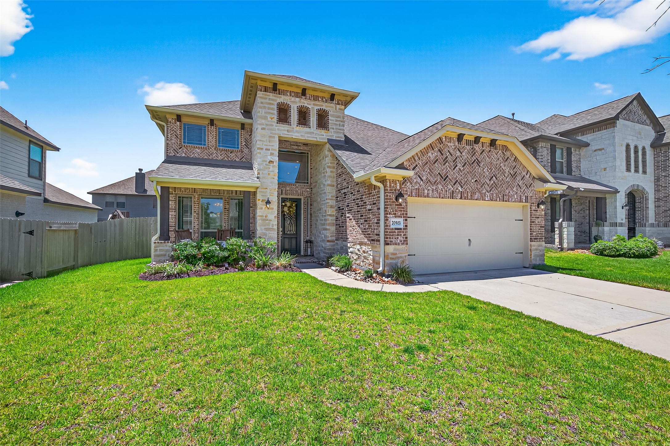 Tomball, Texas, 77375, United States, 4 Bedrooms Bedrooms, ,4 BathroomsBathrooms,Residential,For Sale,1919595