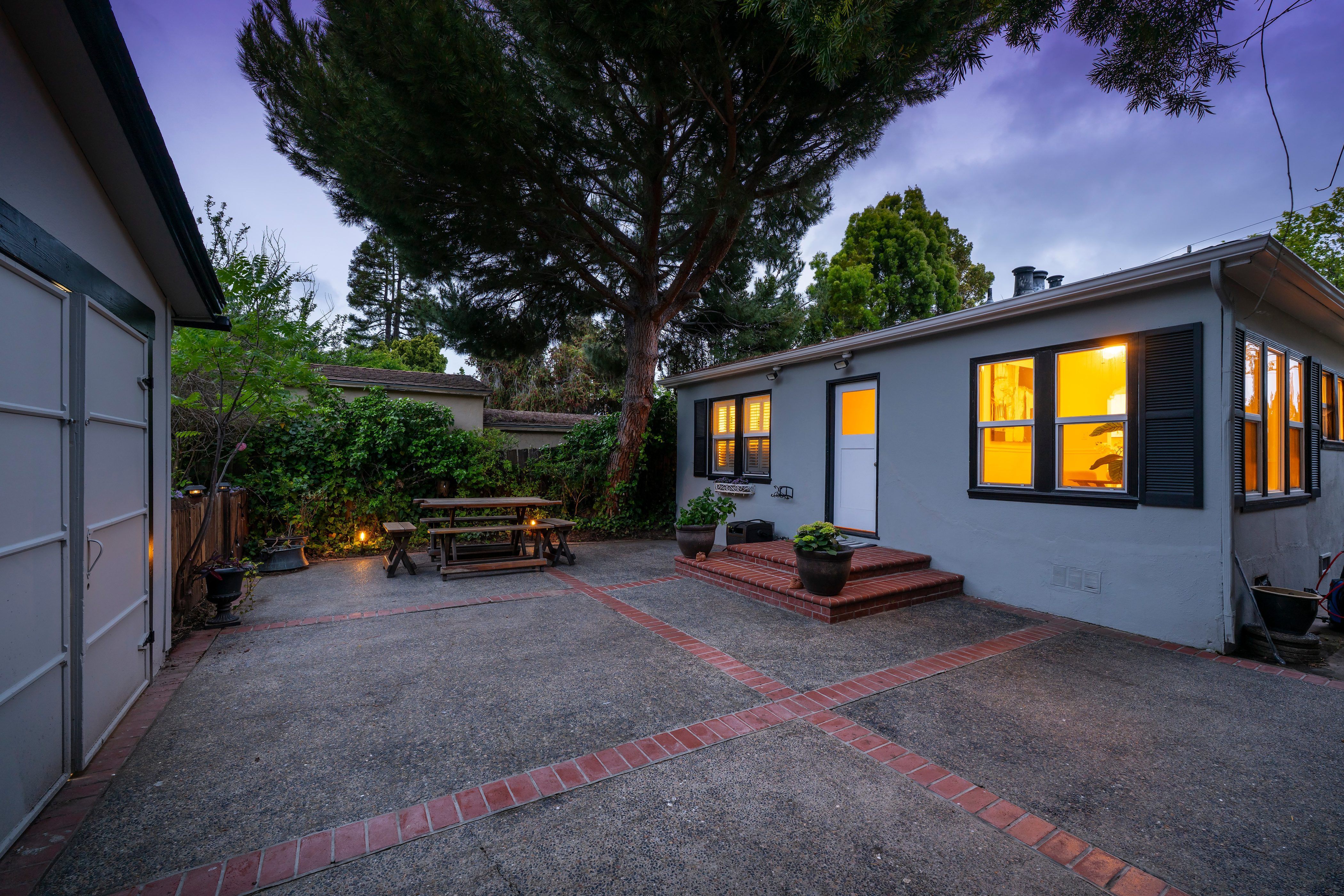 Charming One-Story Near Downtown Burlingame - 物件實景