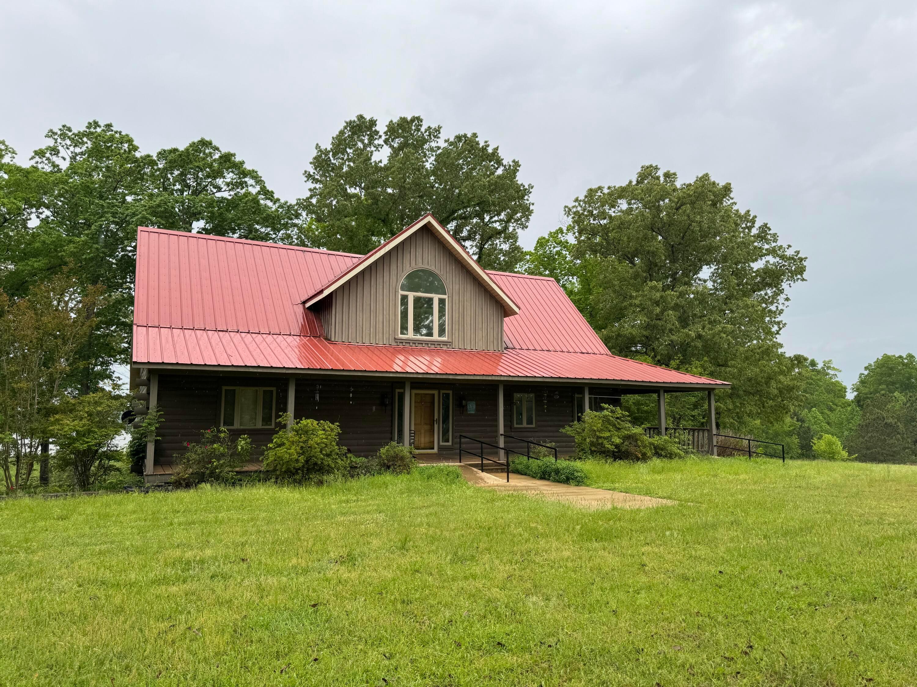 125 Ben Burch Road, Fulton, Mississippi, 38843, United States, 4 Bedrooms Bedrooms, ,4 BathroomsBathrooms,Residential,For Sale,125 Ben Burch Road,1520254