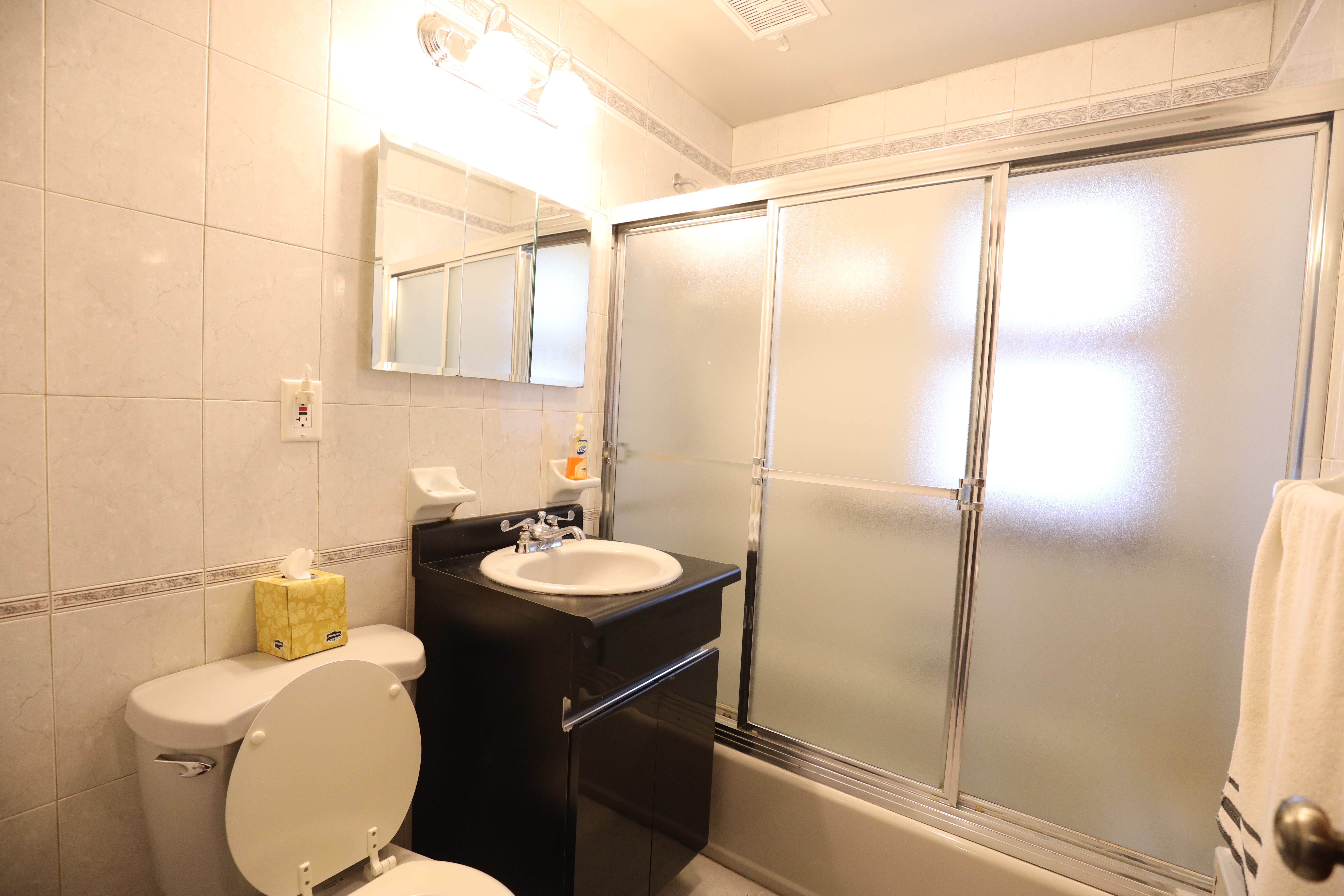 327 Ave P, Brooklyn, New York, 11204, United States, 3 Bedrooms Bedrooms, ,2 BathroomsBathrooms,Residential,For Sale,327 Ave P,1407210