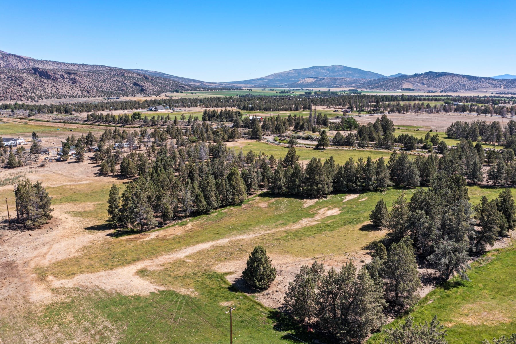  4220 NE Smith Rock Way Terrebonne, OR 97760 - 物件實景