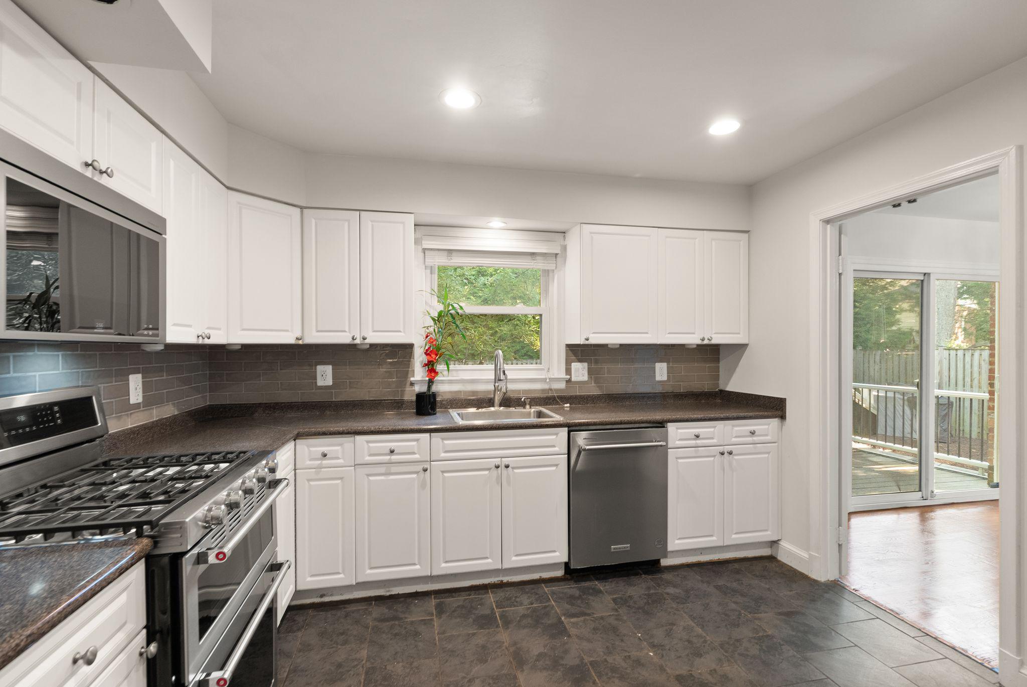 5008 Larno Drive, Alexandria, VA, 22310 - 物件實景