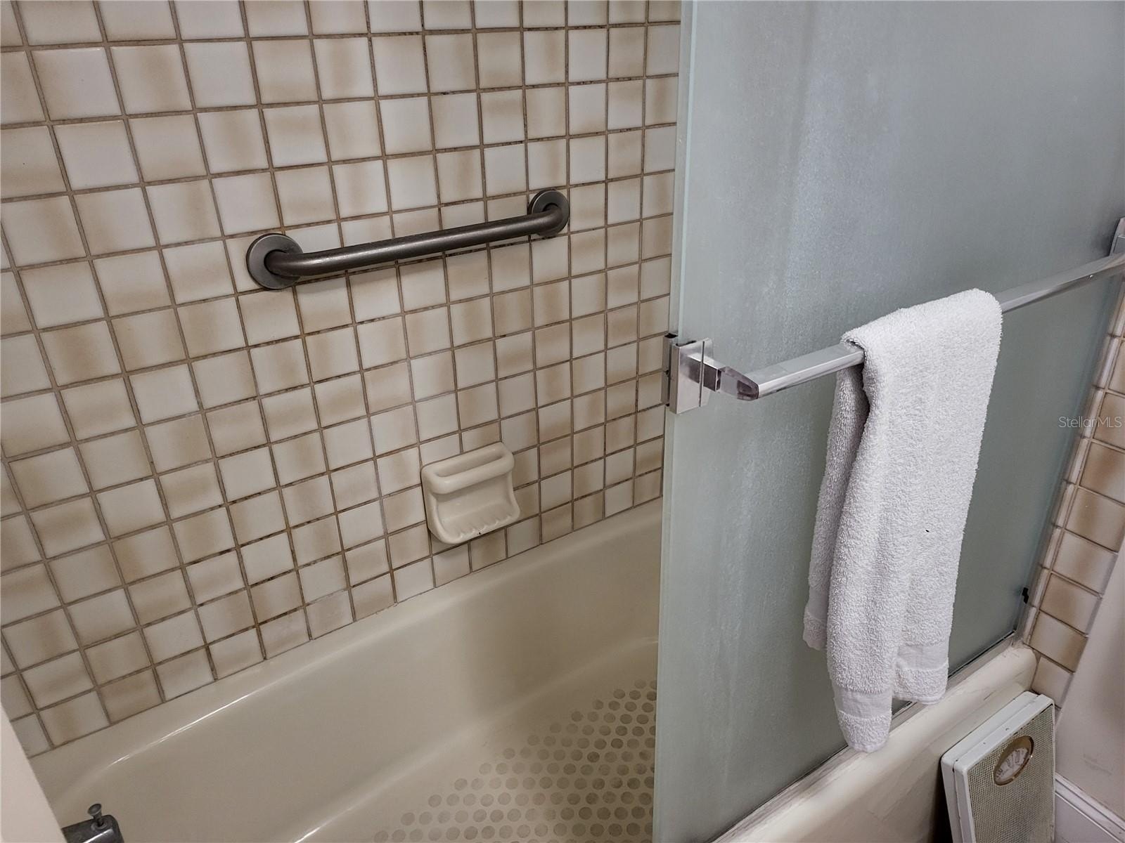 CLEARWATER BEACH, Florida, 33767, United States, 2 Bedrooms Bedrooms, ,2 BathroomsBathrooms,Residential,For Sale,1982675