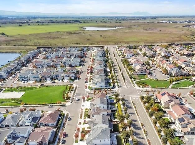 Lathrop, California, 95330, United States, 4 Bedrooms Bedrooms, ,3 BathroomsBathrooms,Residential,For Sale,1988018