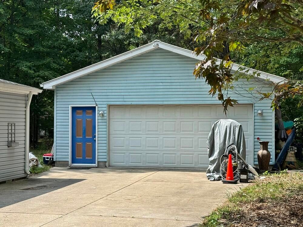 Lake Of The Pines Dr, Lake, MI 48632 #1