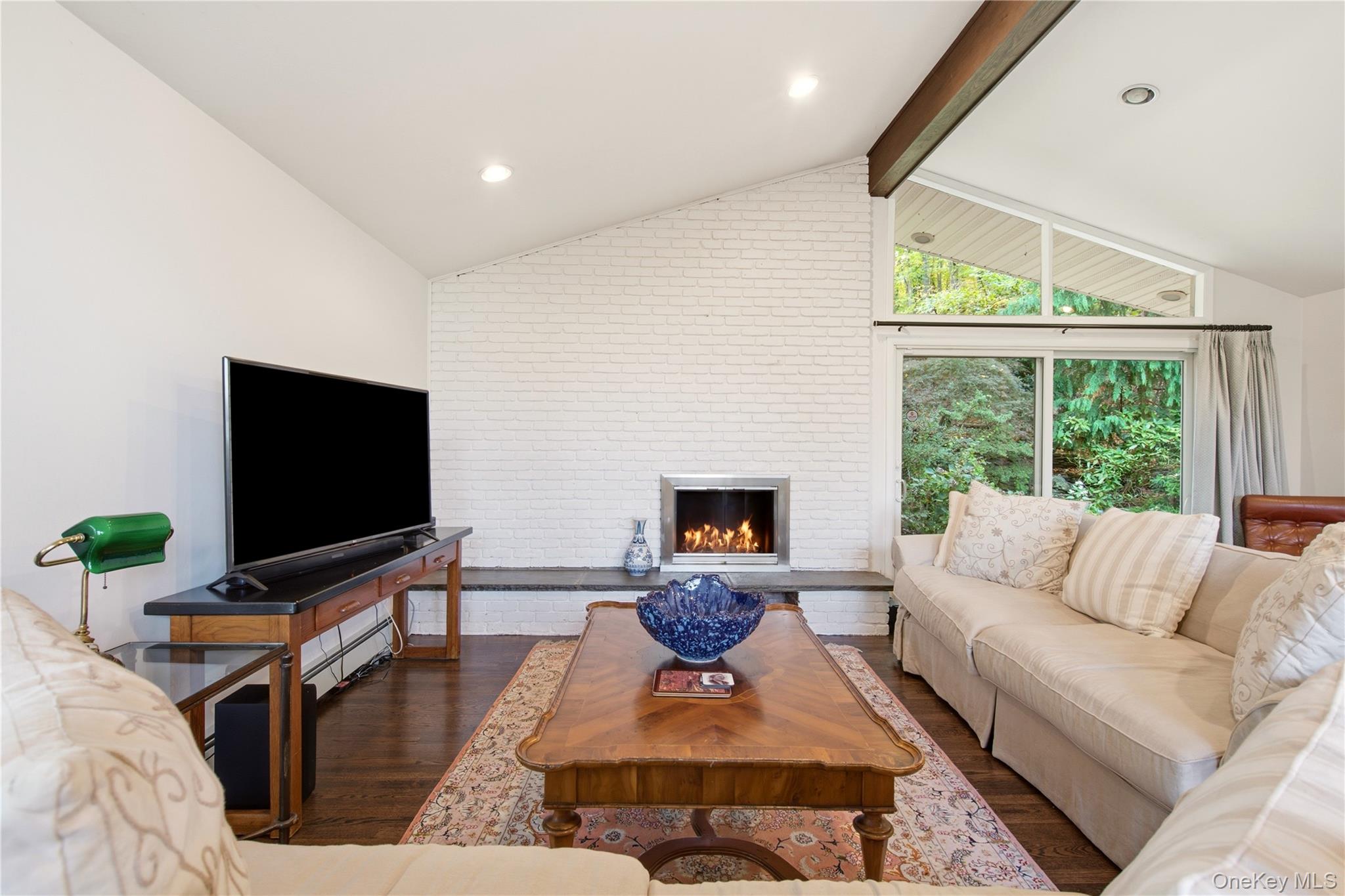  12 Sandy Hollow Road, Northport, NY, 11768 - 物件實景