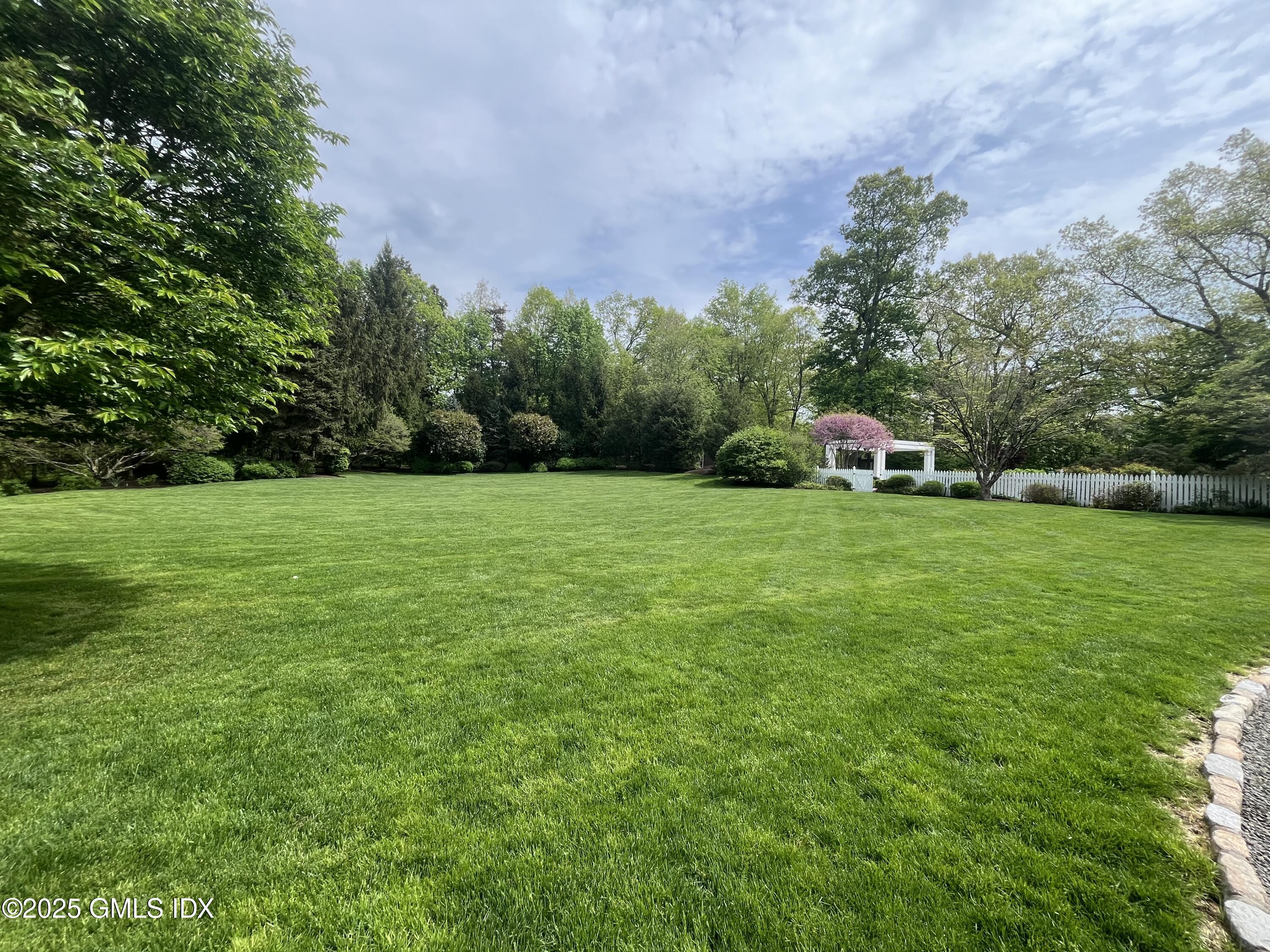 Greenwich, Connecticut, 06830, United States, 8 Bedrooms Bedrooms, ,10 BathroomsBathrooms,Residential,For Sale,1794108