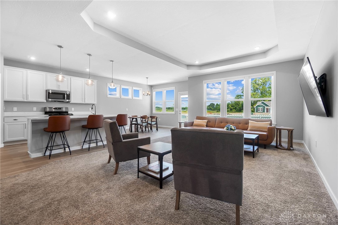 Yellow Springs Vlg, Ohio, 45387, United States, 3 Bedrooms Bedrooms, ,2 BathroomsBathrooms,Residential,For Sale,1906404