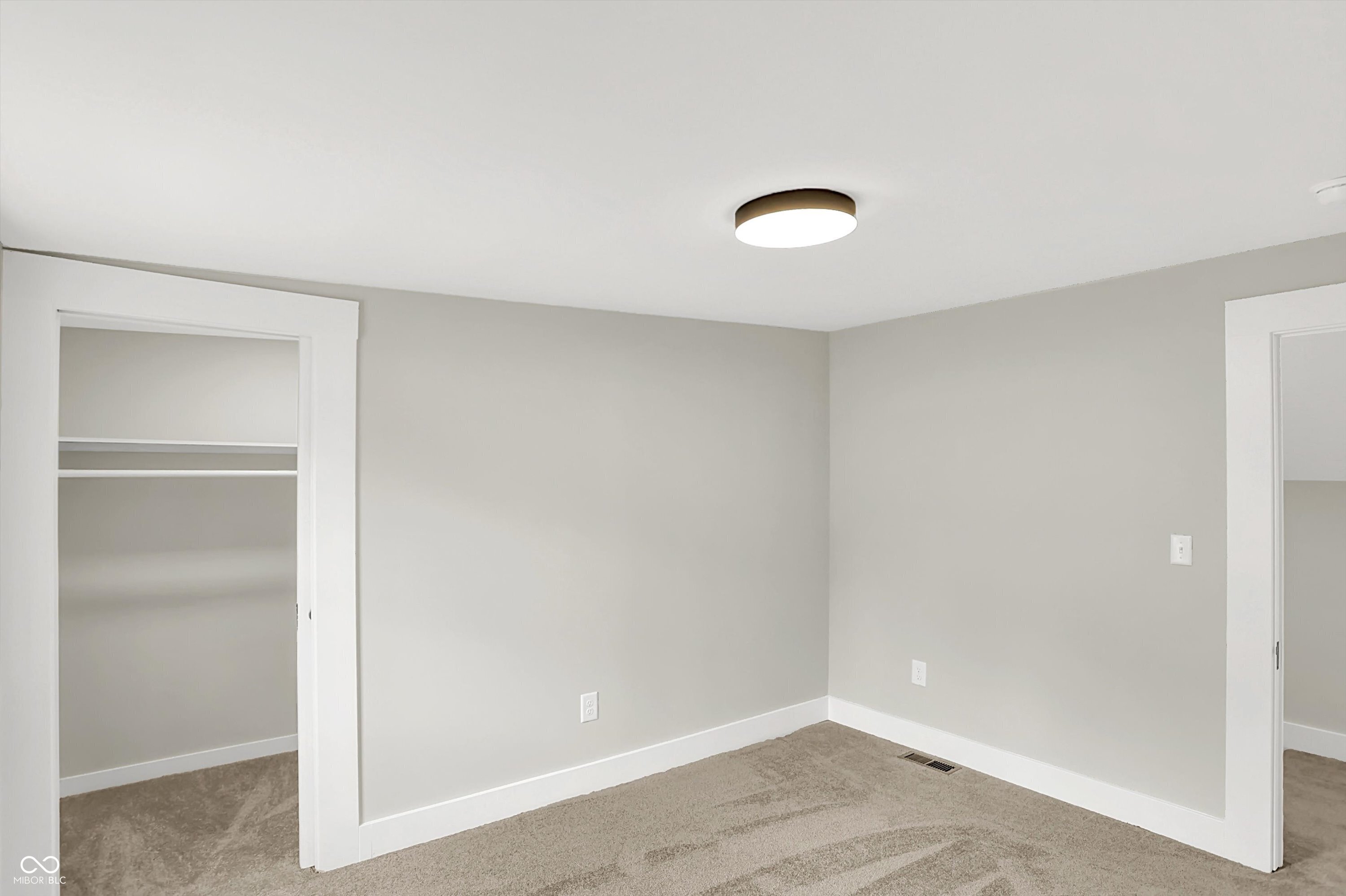 Indianapolis, Indiana, 46205, United States, 3 Bedrooms Bedrooms, ,3 BathroomsBathrooms,Residential,For Sale,1982816