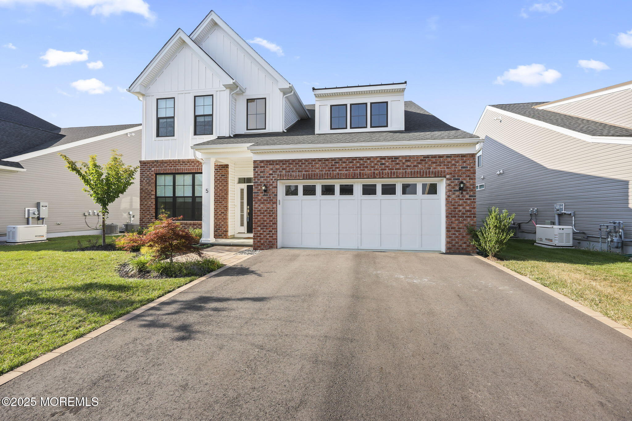 Manalapan, New Jersey, 07726, United States, 4 Bedrooms Bedrooms, ,3 BathroomsBathrooms,Residential,For Sale,1914014