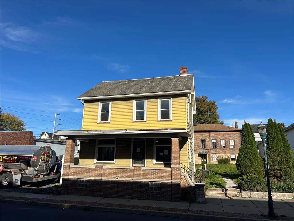 Main St, Northampton, PA 18067