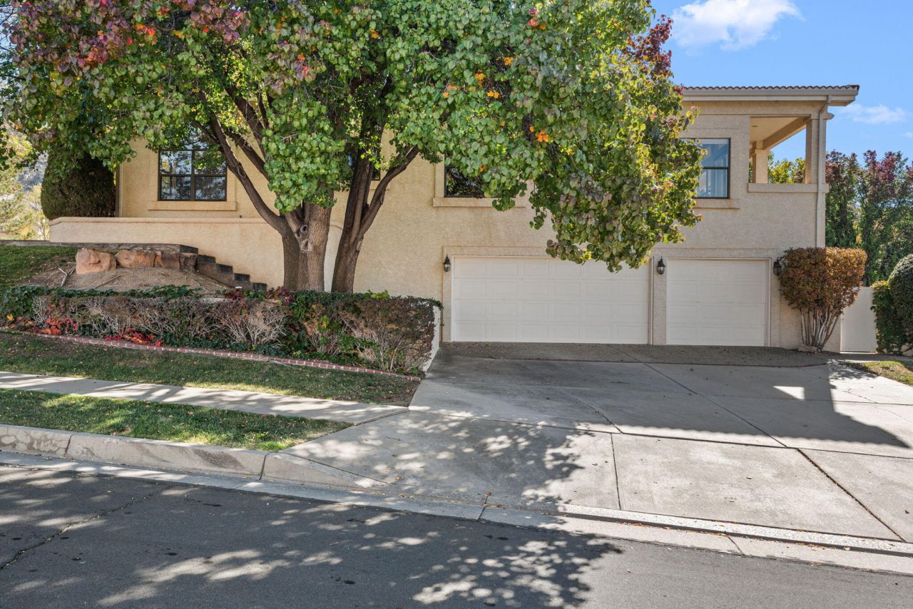 Albuquerque, New Mexico, 87112, United States, 4 Bedrooms Bedrooms, ,3 BathroomsBathrooms,Residential,For Sale,1985067
