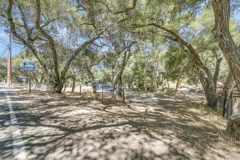 Valley Center, California, 92082, United States, 3 Bedrooms Bedrooms, ,1 BathroomBathrooms,Residential,For Sale,1907724