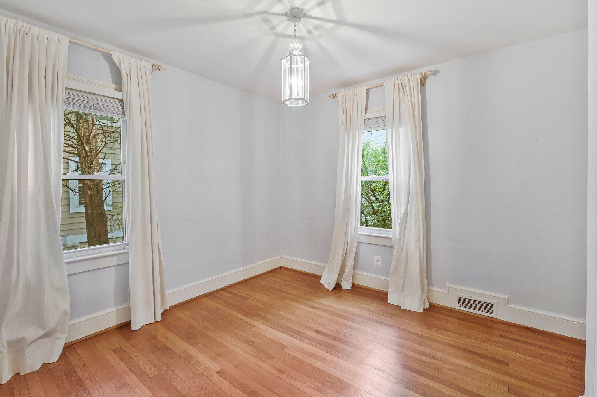  3521 8th Street S, Arlington, VA, 22204 - 物件實景