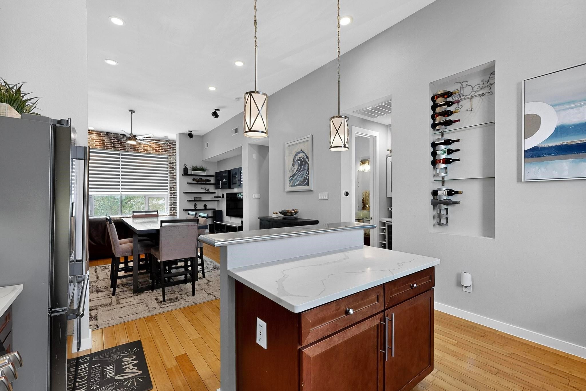 Dallas, Texas, 75204, United States, 3 Bedrooms Bedrooms, ,3 BathroomsBathrooms,Residential,For Sale,1977782