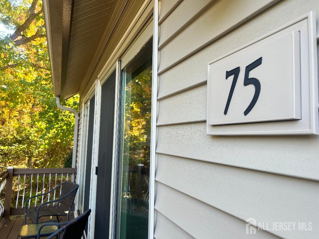 Edison, New Jersey, 08820, United States, 2 Bedrooms Bedrooms, ,3 BathroomsBathrooms,Residential,For Sale,1991890