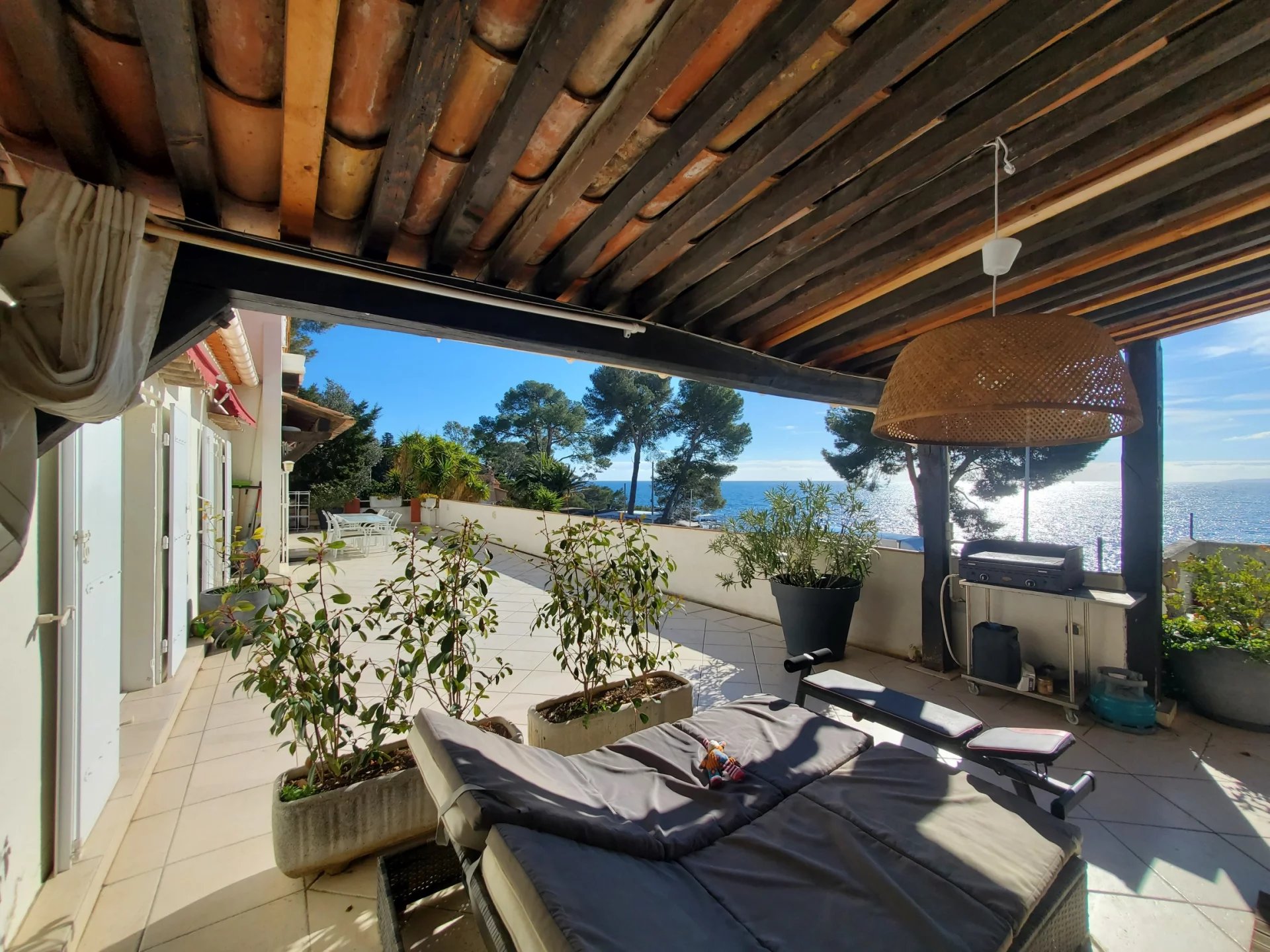 Saint-Raphaël, Provence-Alpes-Côte d’Azur, 83700, FR, 13 Bedrooms Bedrooms, ,16 BathroomsBathrooms,Residential,For Sale,1994506