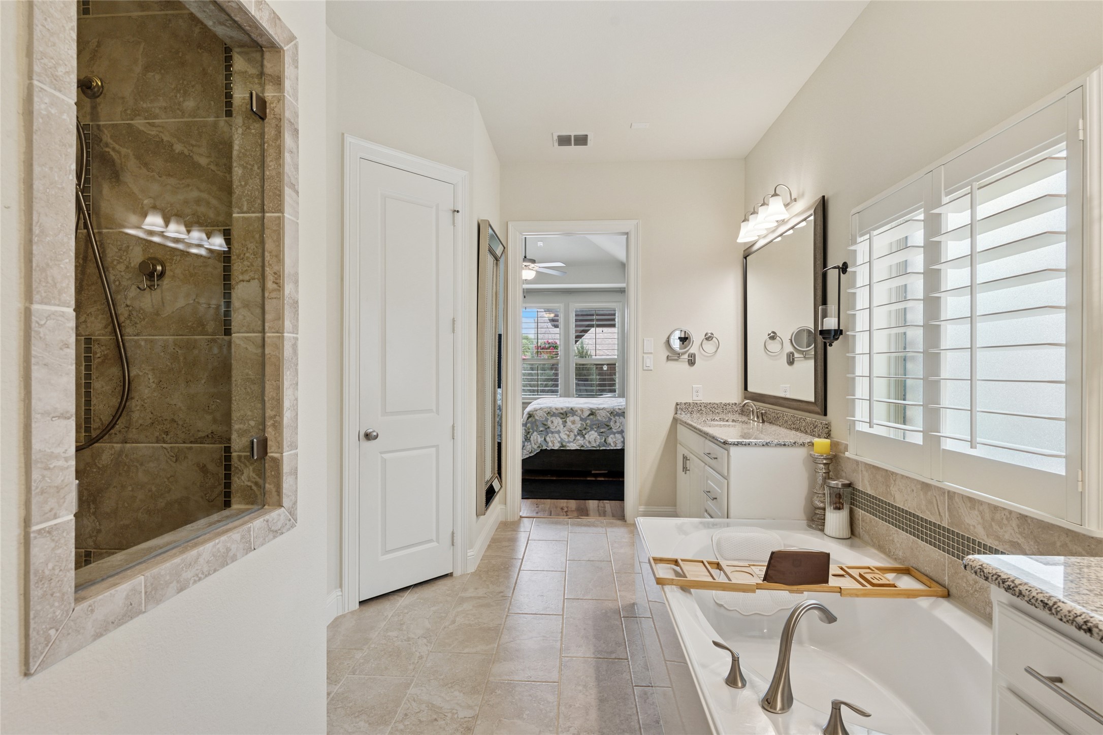 Roanoke, Texas, 76262, United States, 3 Bedrooms Bedrooms, ,3 BathroomsBathrooms,Residential,For Sale,1926228