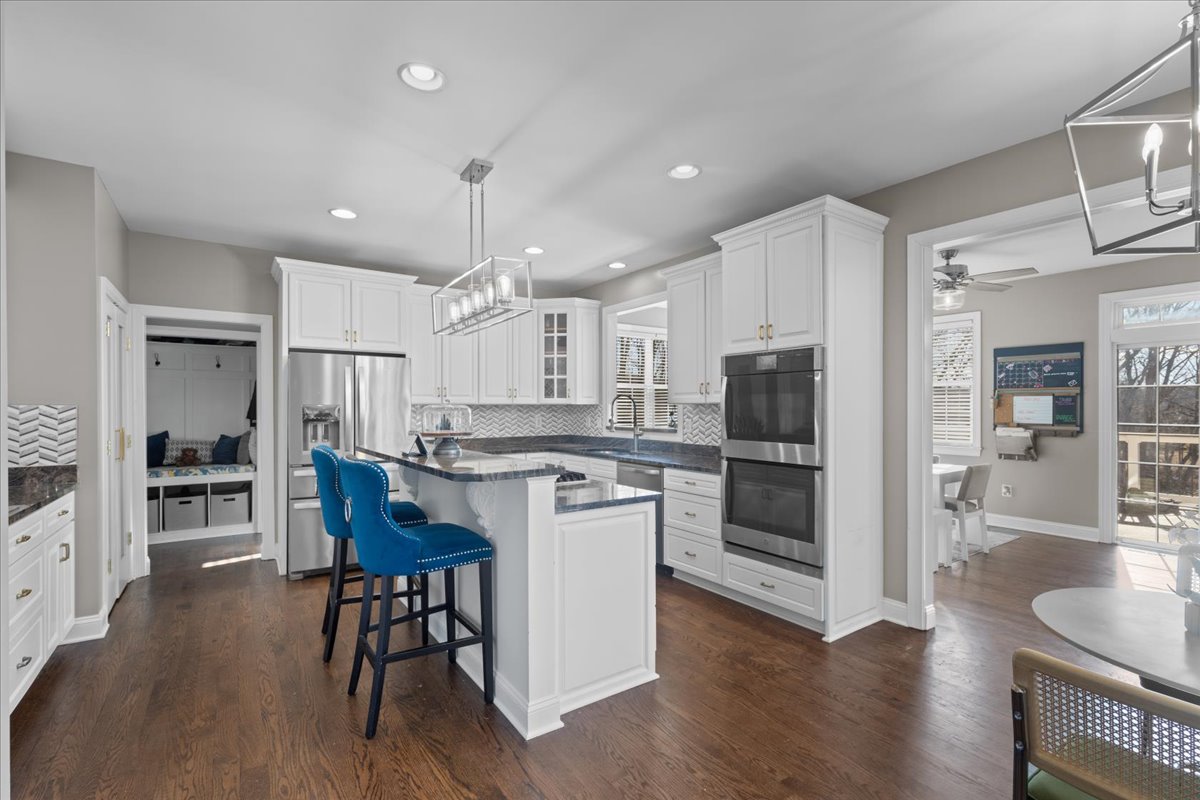 New Windsor, Maryland, 21776, United States, 5 Bedrooms Bedrooms, ,5 BathroomsBathrooms,Residential,For Sale,1943659