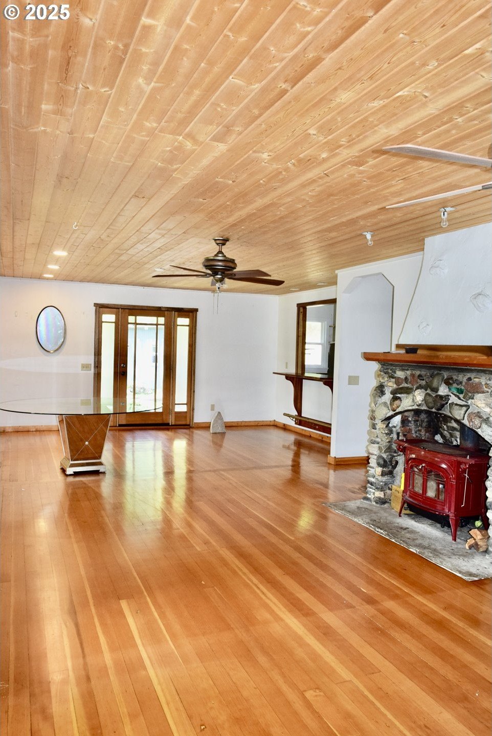 Gold Beach, Oregon, 97444, United States, 4 Bedrooms Bedrooms, ,4 BathroomsBathrooms,Residential,For Sale,1975569