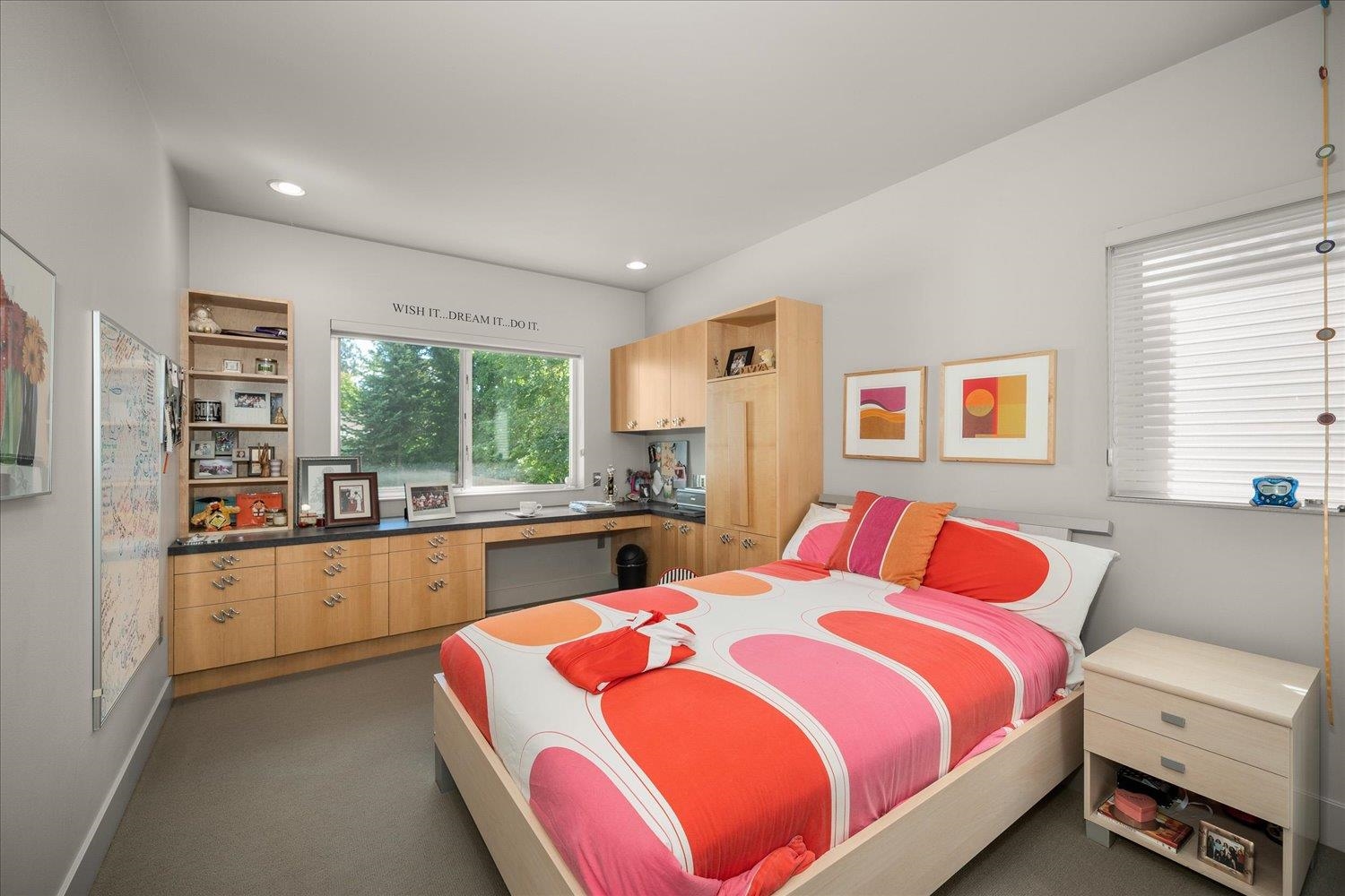 Spokane, Washington, 99203, United States, 6 Bedrooms Bedrooms, ,6 BathroomsBathrooms,Residential,For Sale,2010986