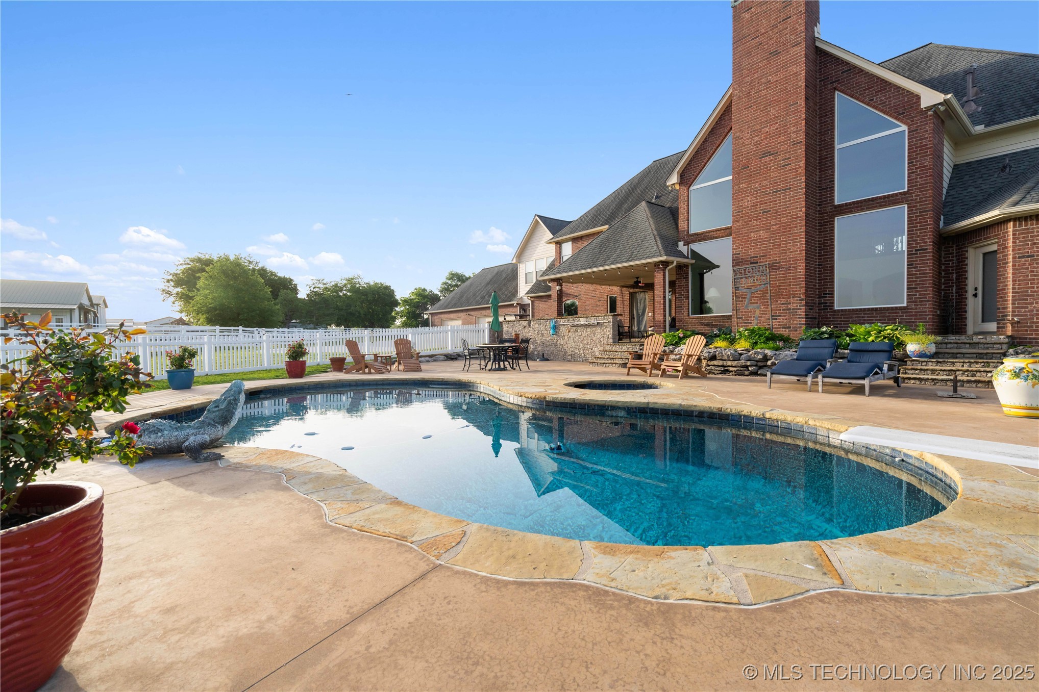 Bixby, Oklahoma, 74008, United States, 4 Bedrooms Bedrooms, ,5 BathroomsBathrooms,Residential,For Sale,1837310