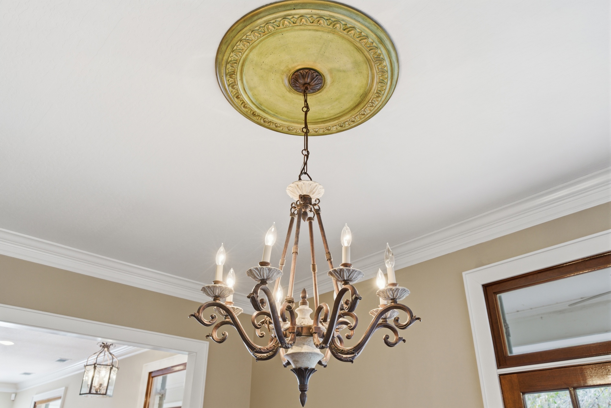 Hattiesburg, Mississippi, 39402, United States, 5 Bedrooms Bedrooms, ,7 BathroomsBathrooms,Residential,For Sale,2005414