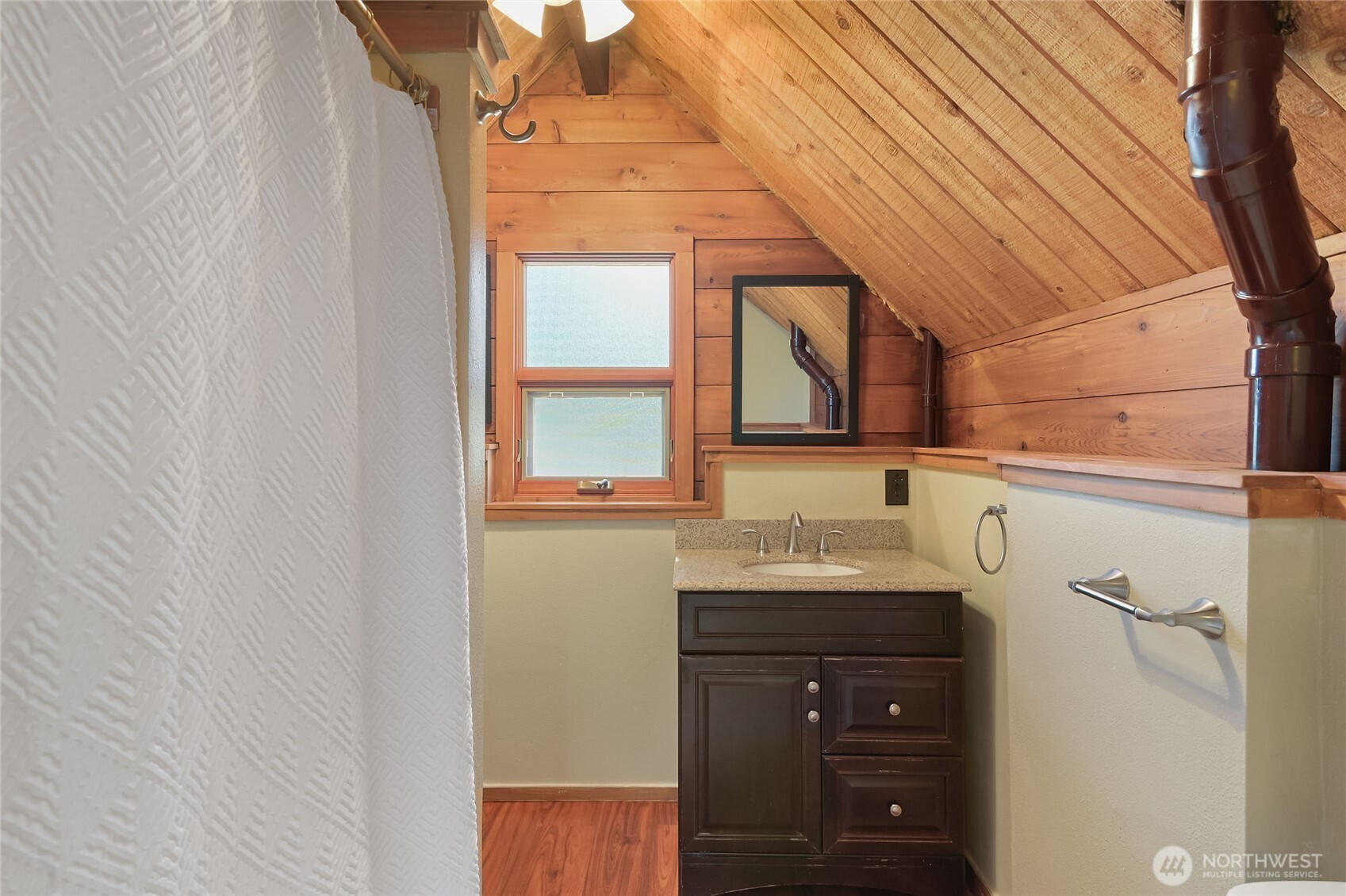 Kalama, Washington, 98625, United States, 3 Bedrooms Bedrooms, ,3 BathroomsBathrooms,Residential,For Sale,1986549