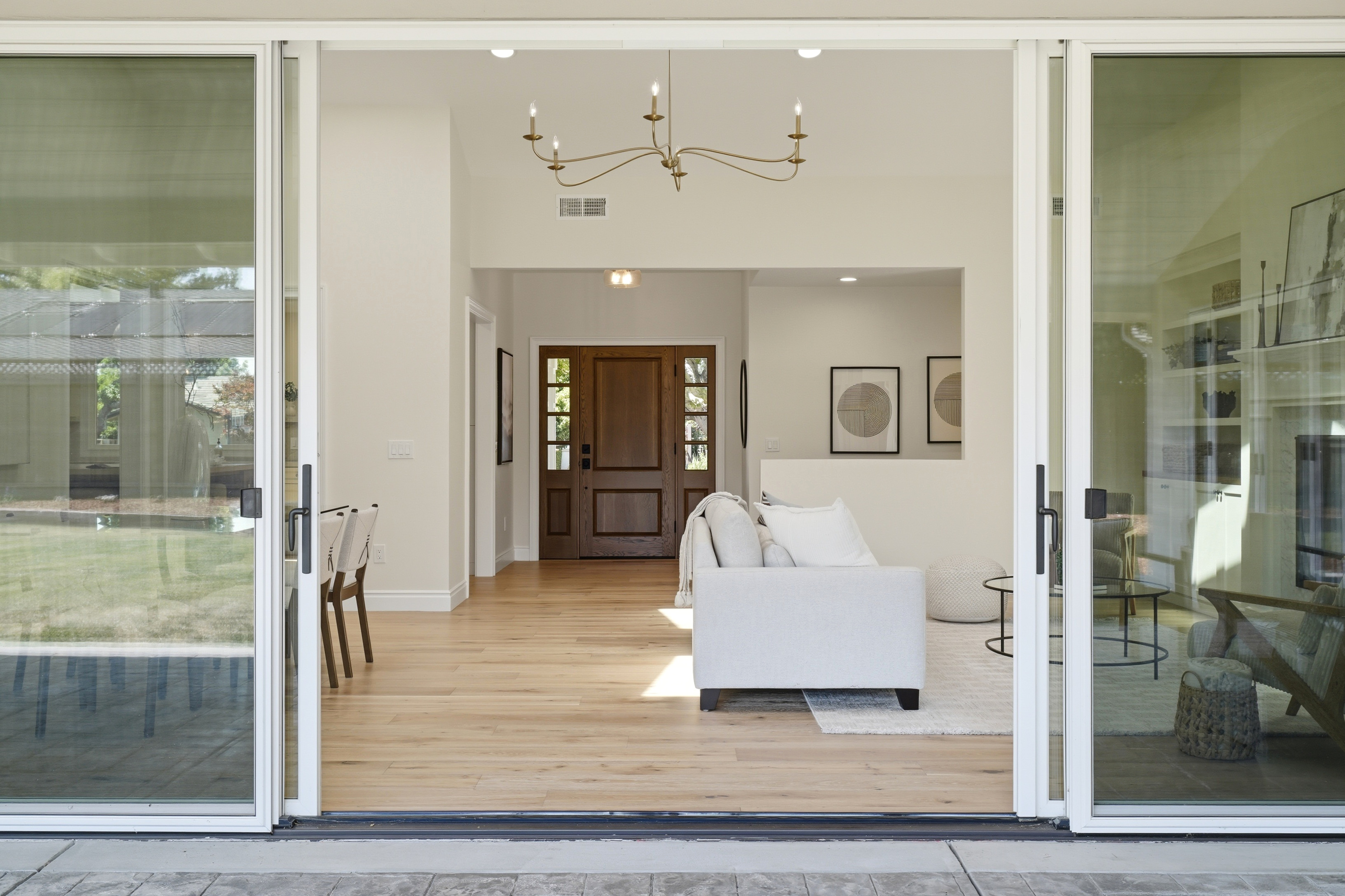  Luxury Campbell Living - 物件實景