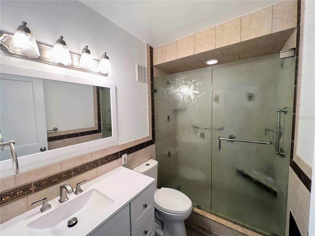 Sarasota, Florida, 34236, United States, 2 Bedrooms Bedrooms, ,2 BathroomsBathrooms,Residential,For Sale,1932959