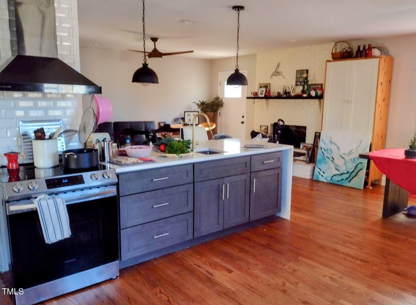 Raleigh, North Carolina, 27610, United States, 3 Bedrooms Bedrooms, ,2 BathroomsBathrooms,Residential,For Sale,1978300