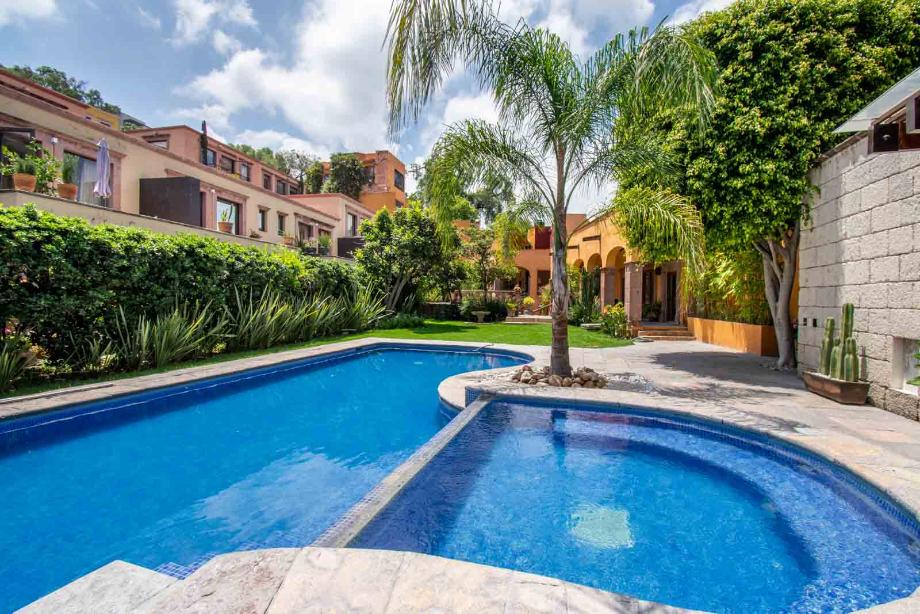 San Miguel de Allende, Guanajuato, 37700, Mexico, 2 Bedrooms Bedrooms, ,2 BathroomsBathrooms,Residential,For Sale,1948873