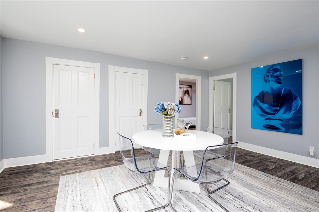 East Bridgewater, Massachusetts, 02333, United States, 4 Bedrooms Bedrooms, ,2 BathroomsBathrooms,Residential,For Sale,1942845