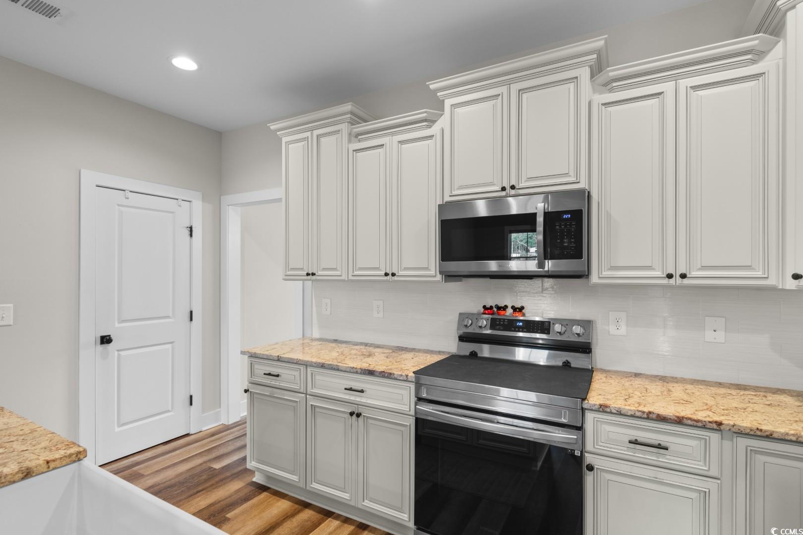 Conway, South Carolina, 29526, United States, 4 Bedrooms Bedrooms, ,3 BathroomsBathrooms,Residential,For Sale,1944827