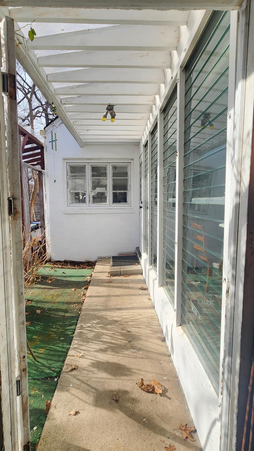 Malverne, New York, 11565, United States, 4 Bedrooms Bedrooms, ,2 BathroomsBathrooms,Residential,For Sale,1907627