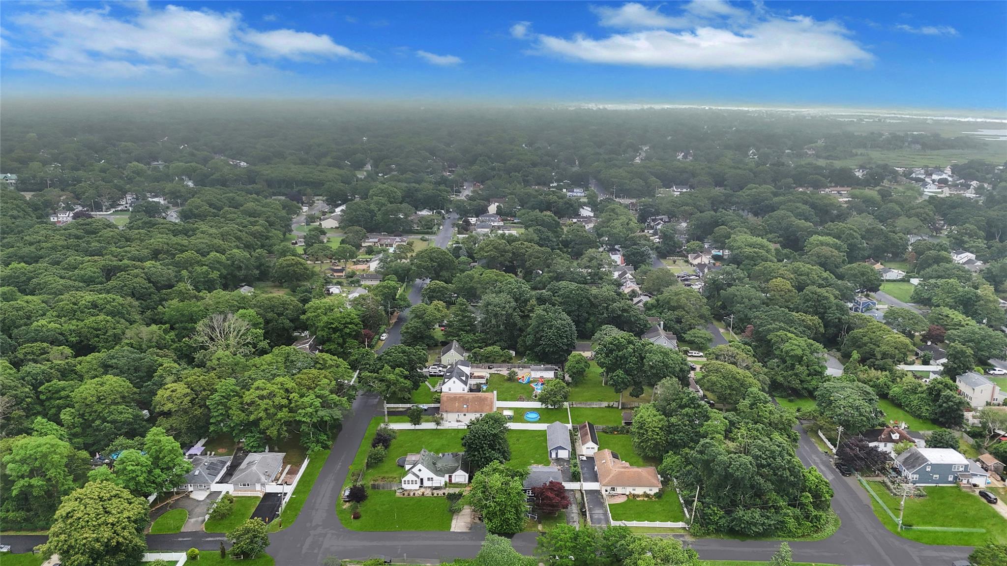 Shirley, New York, 11967, United States, 5 Bedrooms Bedrooms, ,2 BathroomsBathrooms,Residential,For Sale,1965339